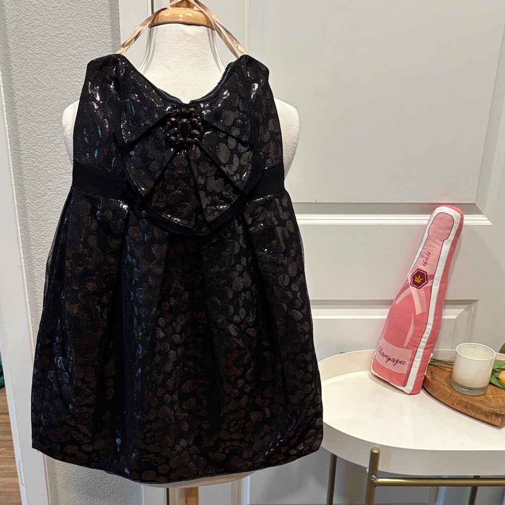 BCBGMaxAzria Jacquard Strapless Babydoll with Gold Accents
